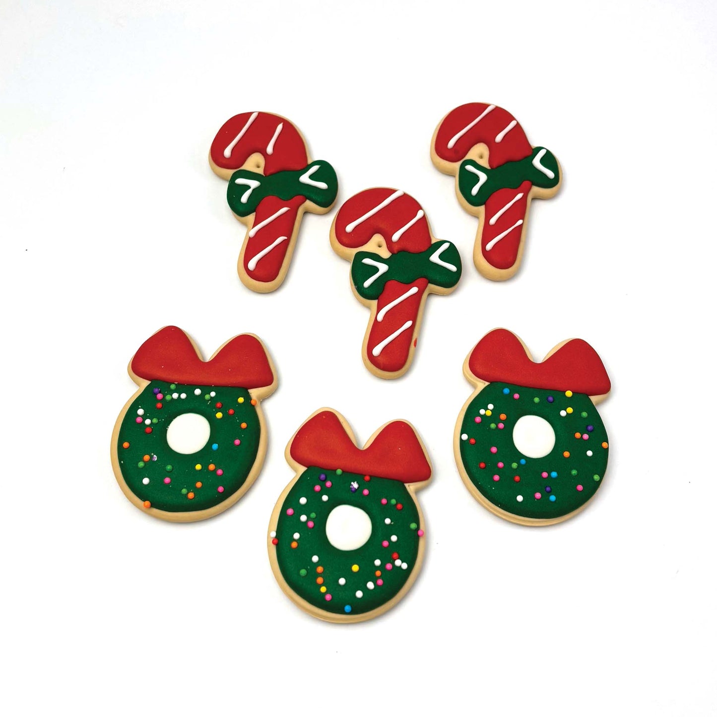 Classic Treats Festive Dog Biscuits 6pc x6