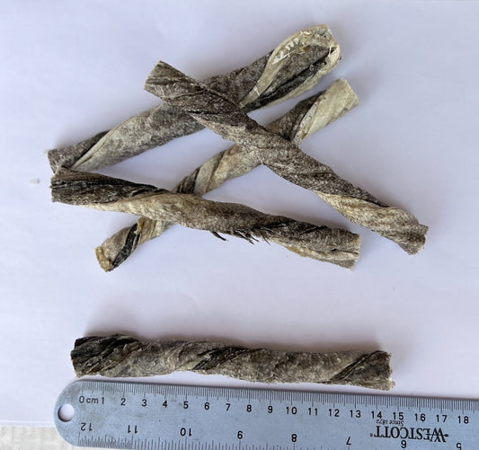 Dried Cod Fish Skin Twists Short 1kg